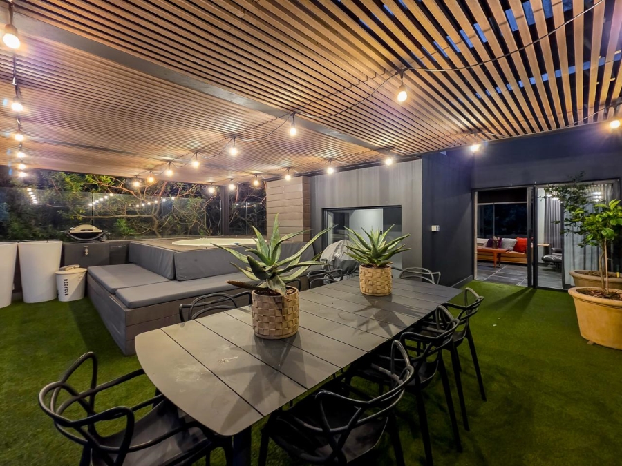 4 Bedroom Property for Sale in Higgovale Western Cape